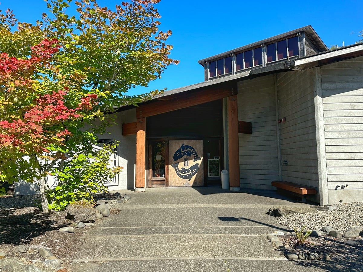 exterior of Makah Museum